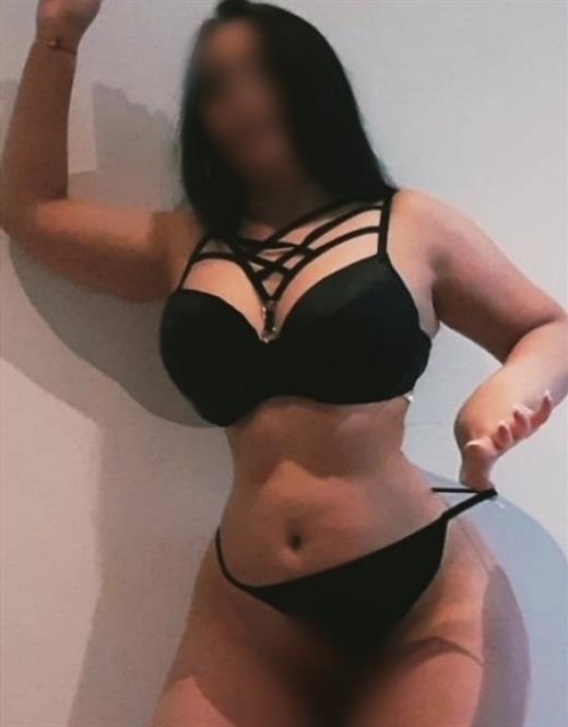 Aini, escort in Prato id5247