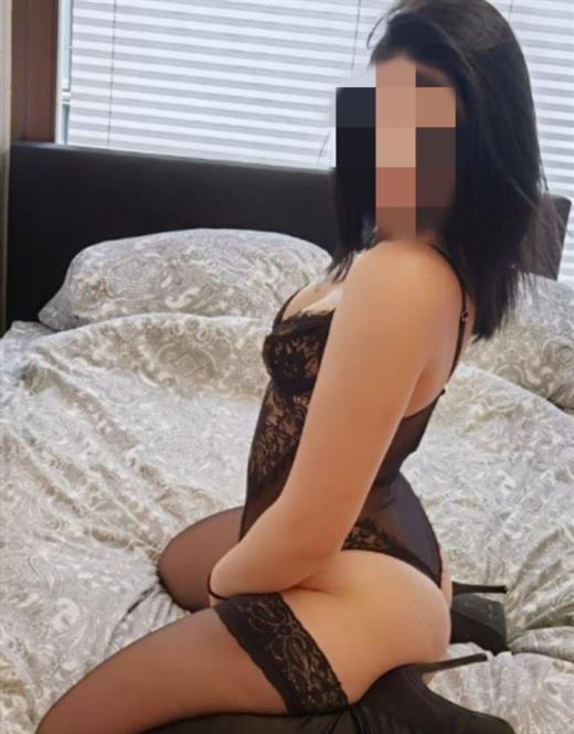 Wanha, vip donne in Milano id3331