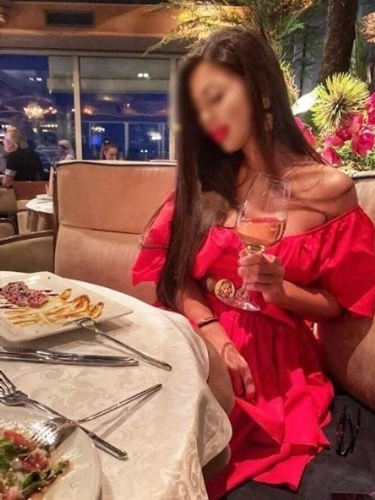 Escort Modello Sinawbar, Prato id2480