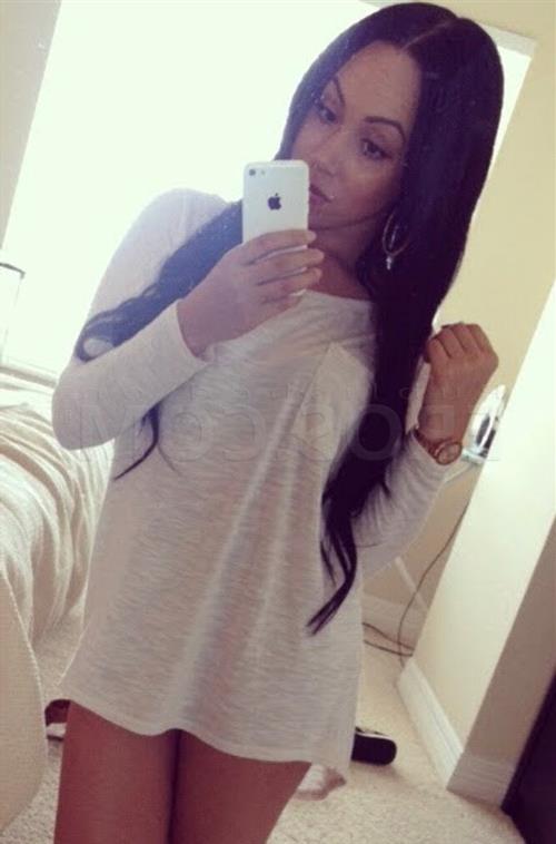 Shagoul, escort in Prato id7898